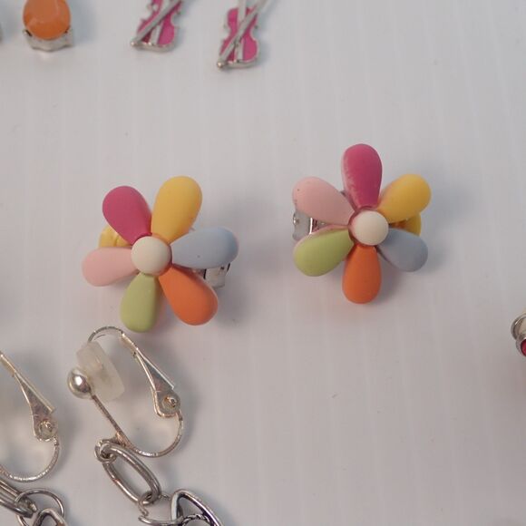 Vintage To Now Bulk Clip On Earrings 16 Pair Lot - Picture 14 of 16